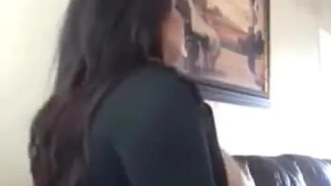 Evli türk kadın bodrumda gizli çekimde