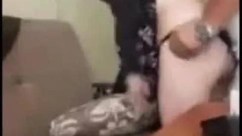 Liseli türbanlıyı ikna edip götten sikiyor